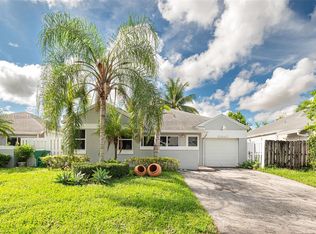 10340 SW 208th Ln, Cutler Bay, FL 33189