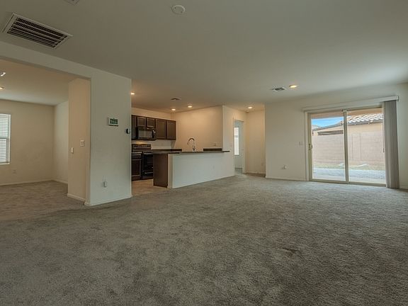 3rd image of 854 W Calle Tikal
