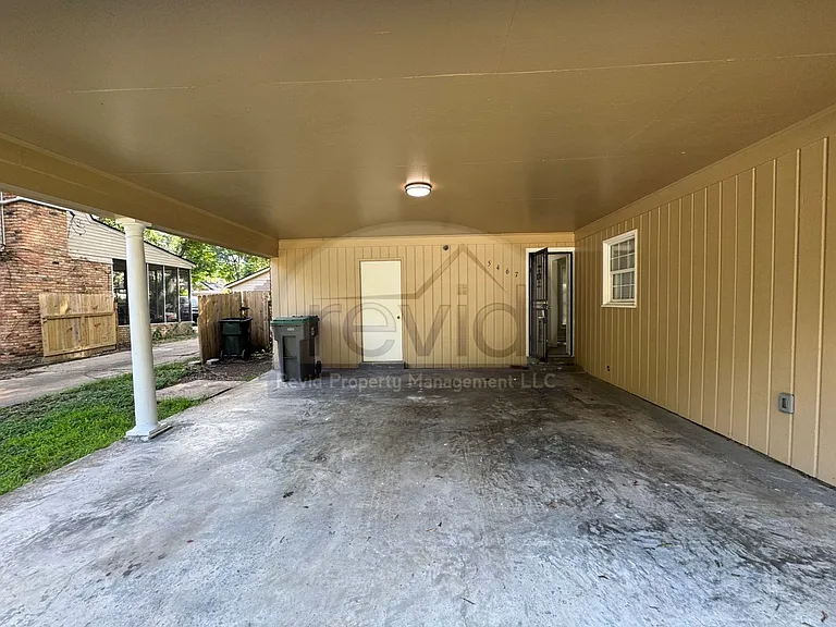 5467 Derron Ave — Photo 2