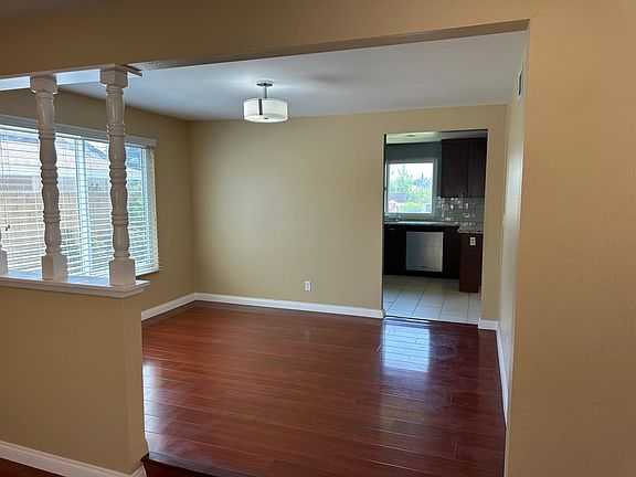 5th image of 24022 Pacific Dr