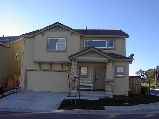 Fabulous Home in Rocklin — Photo 1