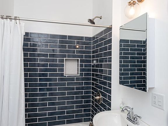 3rd image of 3661 Middleton Ave #1