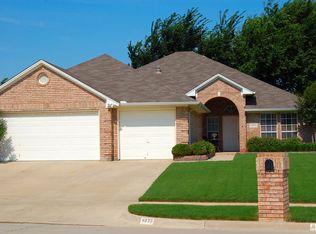 6933 Herman Jared Dr, North Richland Hills, TX 76180
