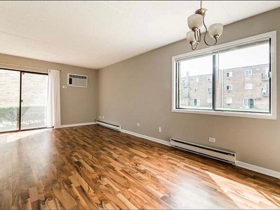 4th image of 334 Klein Creek Ct
