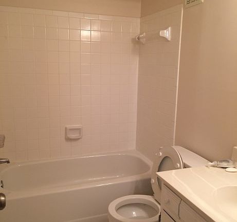 5th image of 25 Pickering Ct