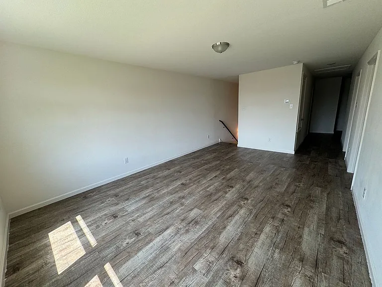 1812 Washington St — Photo 11