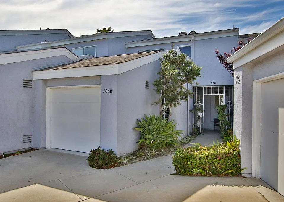 1068 Isabella Ave