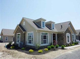 5076 Cheshire Glen Rd, Canandaigua, NY 14424