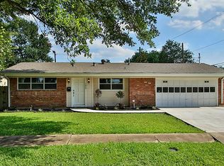 7860 Broadview Dr, Houston, TX 77061