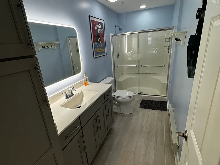 2708 Long Beach Blvd #2 — Photo 4