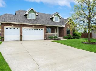 1022 4th Ave NW, Altoona, IA 50009