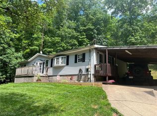 992 Butcher Bend Rd, Mineral Wells, WV 26150