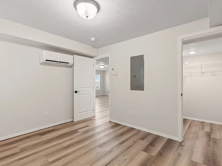 8407 N Phoebe Ct #B — Photo 5