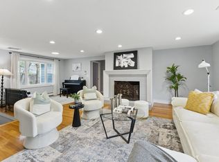 43 Mount Hood Ter, Melrose, MA 02176