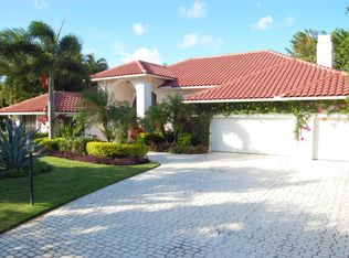 14 Martinique Cv, Palm Beach Gardens, FL 33418