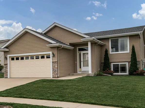 5906 Excalibur Ct NW, Rochester, MN 55901