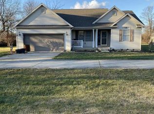 404 Mill Creek Ln, Centerville, IN 47330