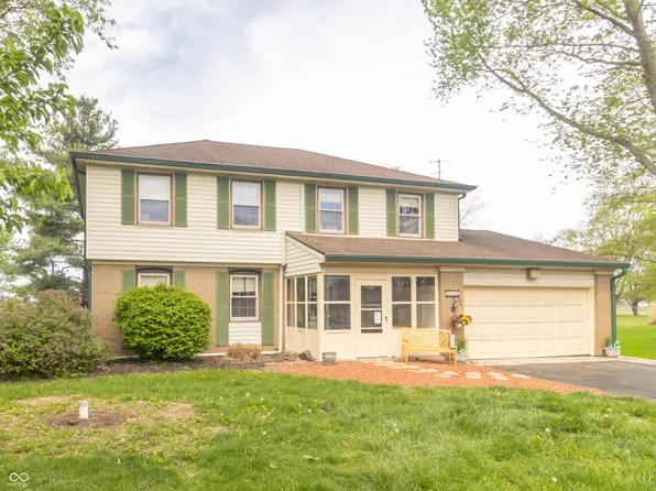 5574 Arrowhead Dr, Greenfield, IN 46140