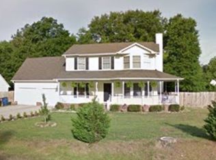 1371 Hobson Rd, Raeford, NC 28376