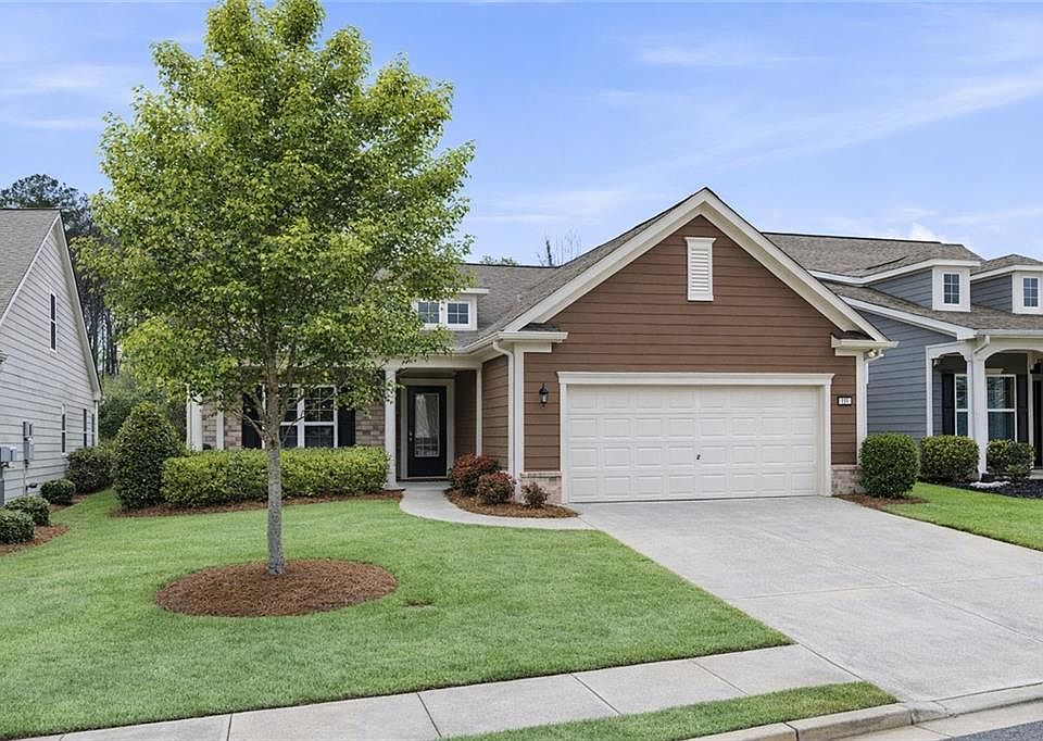 1st image of 110 Wood Hollow Dr