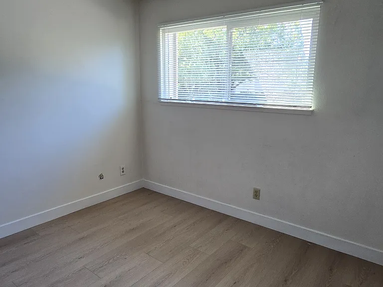 2692 Truxel Rd — Photo 19