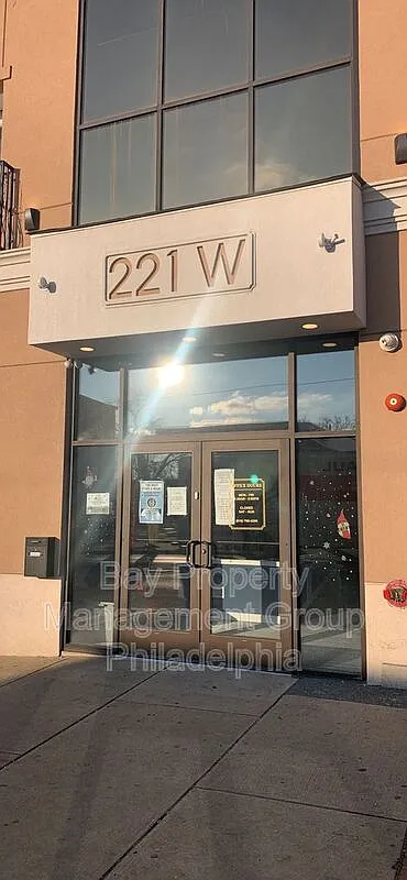Studio, 1.0 bath, 650 sqft, $1,225 — Photo 4