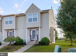 69 Yellowwood Ct #69, Glassboro, NJ 08028