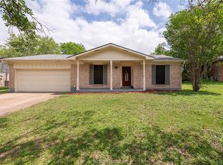 2303 Avon St, Bryan, TX 77802