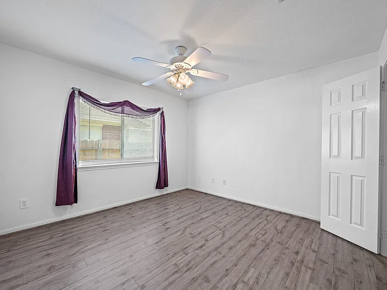 12918 Stratford Mill Ln — Photo 21