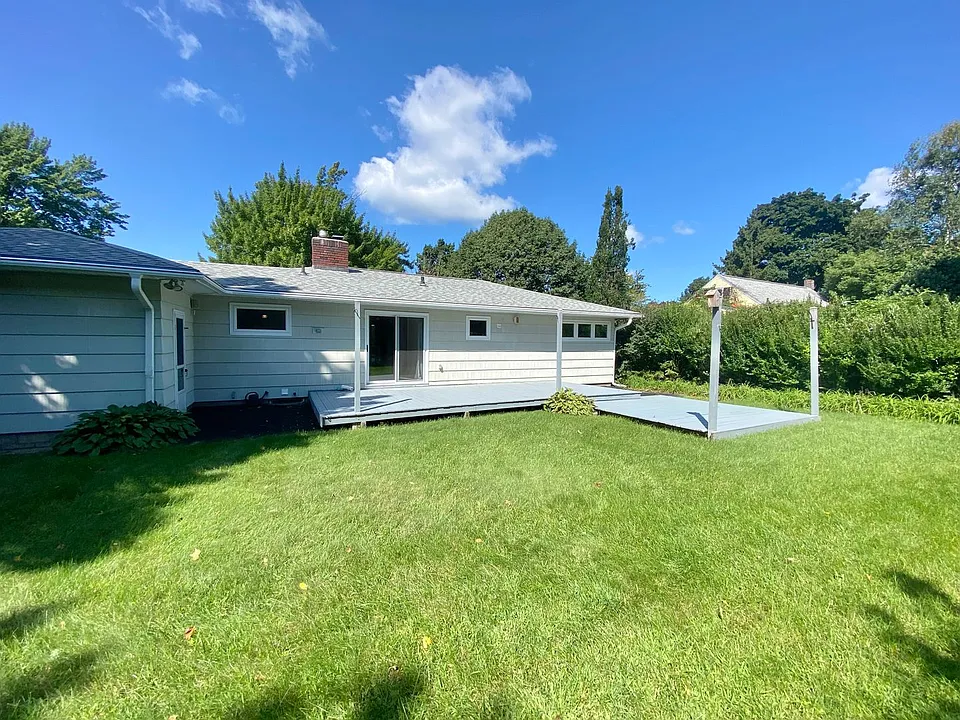 28 Alder Ln