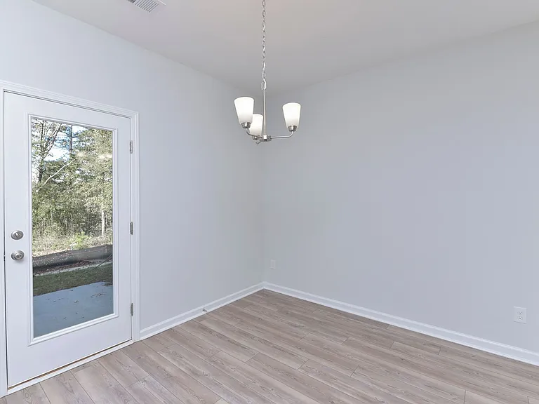 185 Northwood St — Photo 15