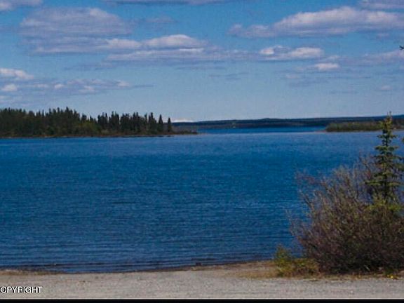 3rd image of L17 Lake Louise Rd