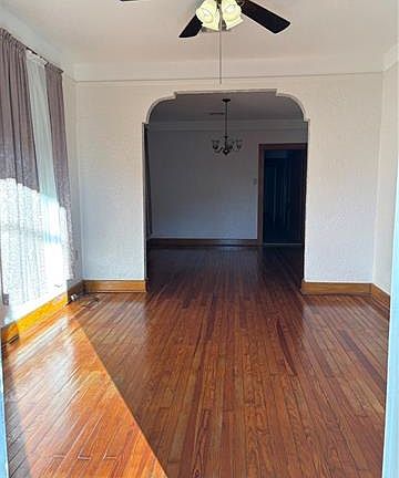 3rd image of 3431 Republic St