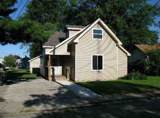 1204 N Gentry St, Frankfort, IN 46041
