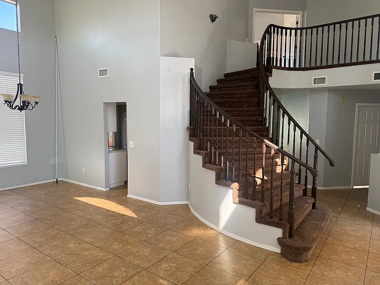 5104 Sequin Dr — Photo 12