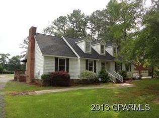 1198 Forlines Rd, Winterville, NC 28590