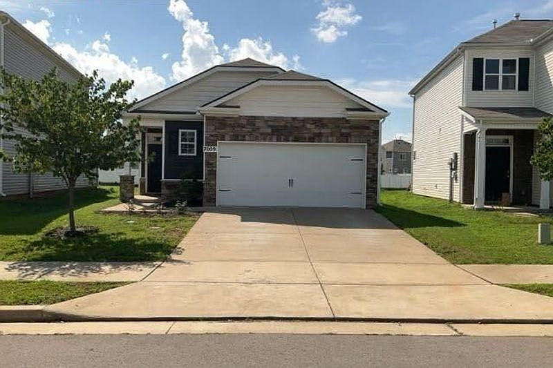 1st image of 7009 Paisley Wood Dr