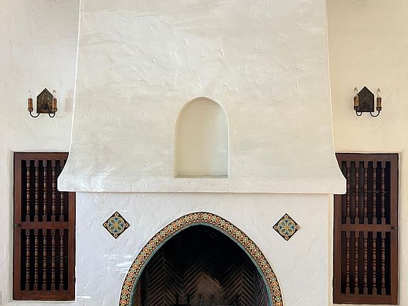 Tiled wood fireplace
