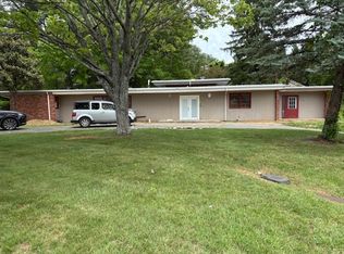 2406 Browns Mill Rd, Johnson City, TN 37604