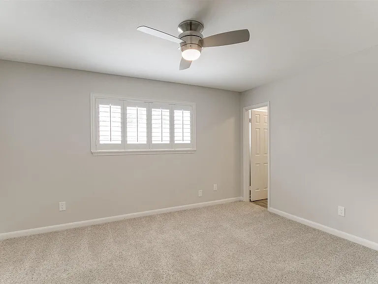 1407 Springrock Ln — Photo 15