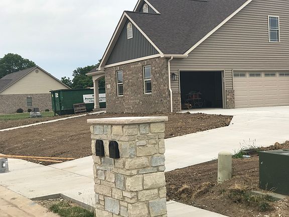 5th image of 305 Deborah Ct