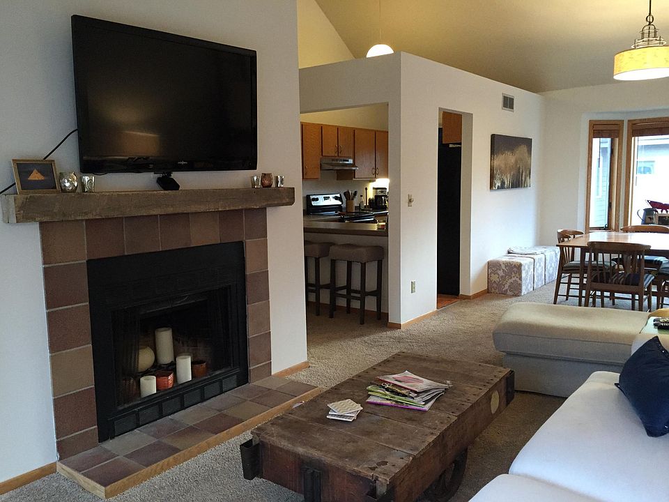 2nd image of 2827 Kenwood Isles Dr #2827