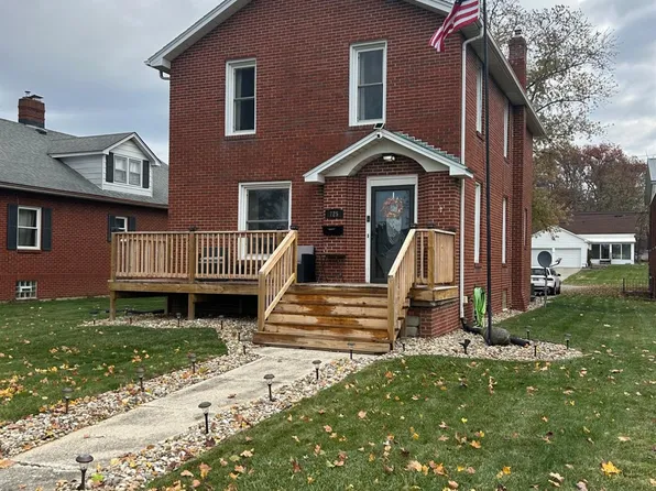 725 S Myrtle Ave, Willard, OH 44890