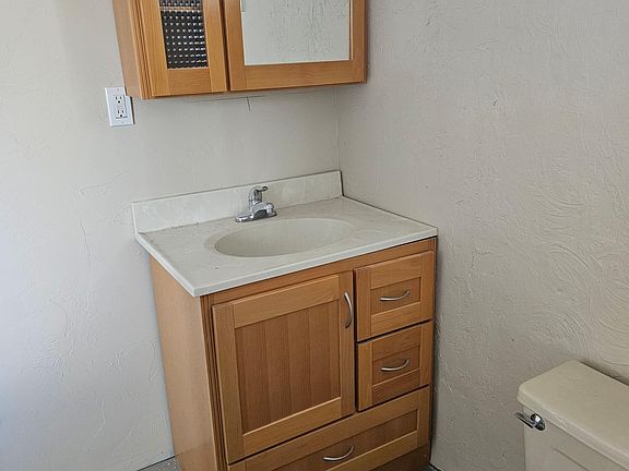 5th image of 325 7th Ave S #2