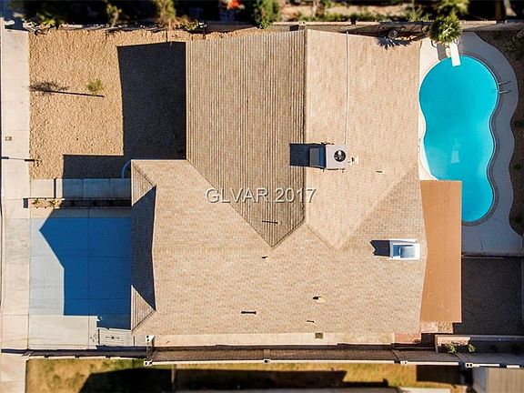 3rd image of 7109 Stormson Dr
