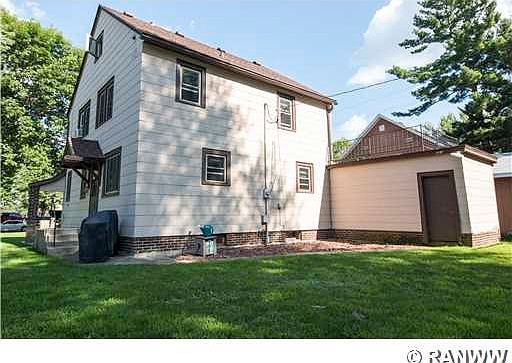 5th image of 625 N Eau Claire St