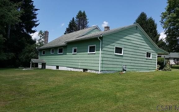 4th image of 141 Woodland St