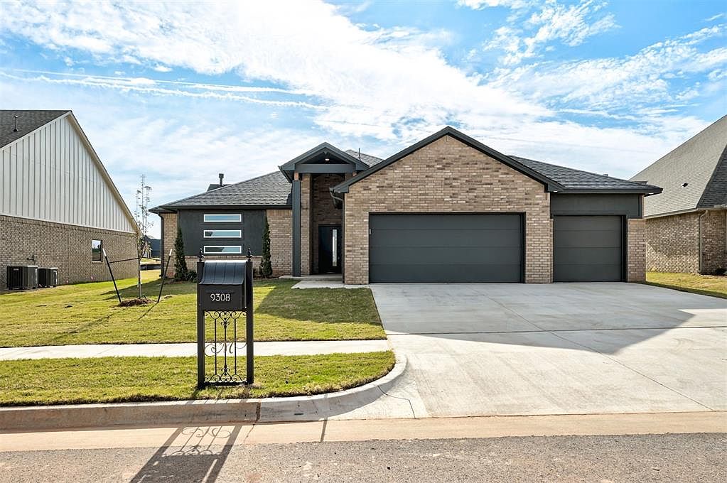 雲の上の街 9308 NW 146th St, Yukon, OK 73099 | Zillow
