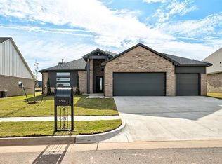 9308 NW 146th St, Yukon, OK 73099