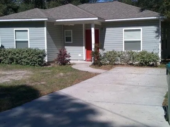 36 Mimosa Dr, Freeport, FL 32439